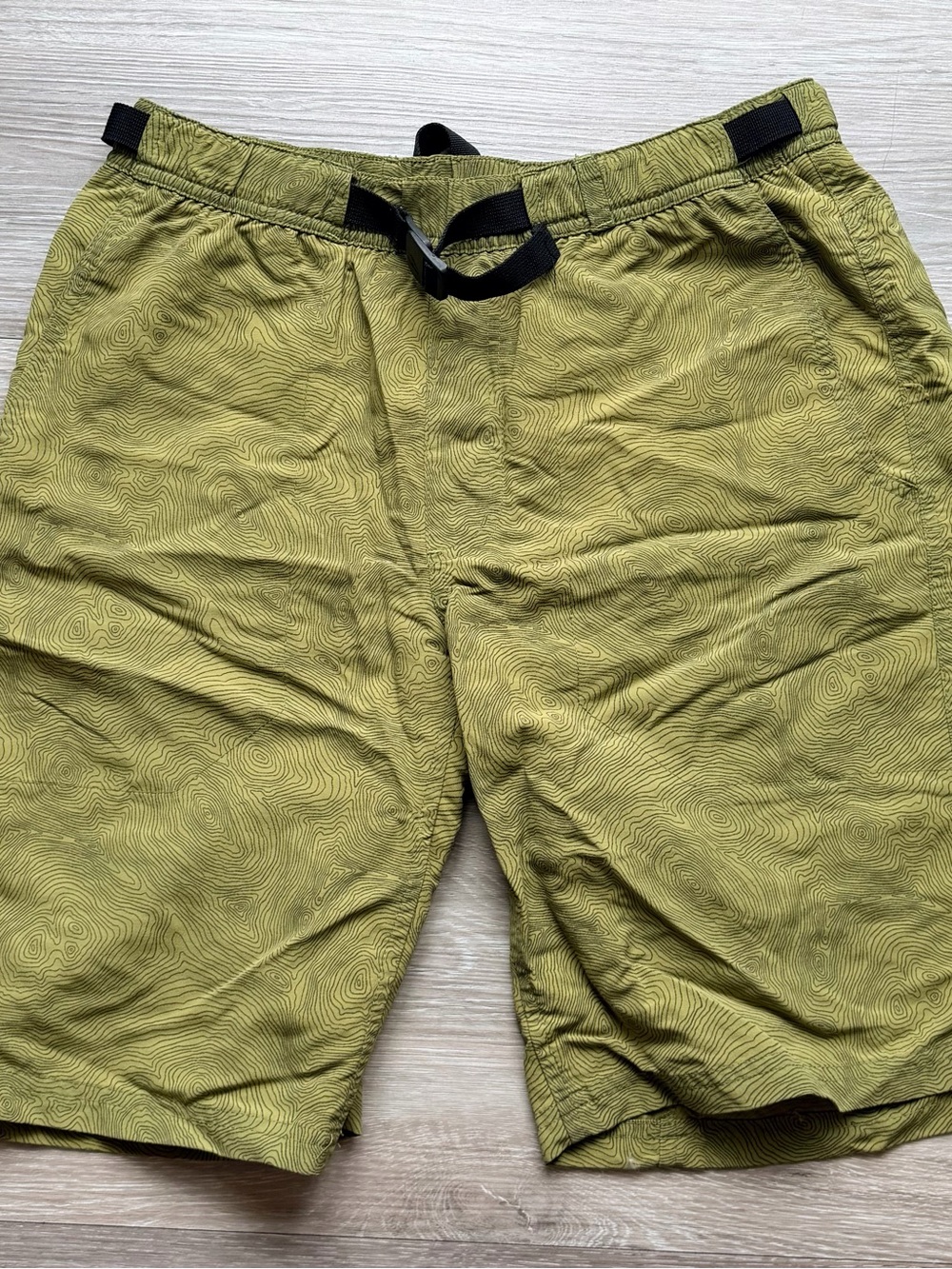 L.L. Bean Olive Green Topographic Print Hybrid Shorts